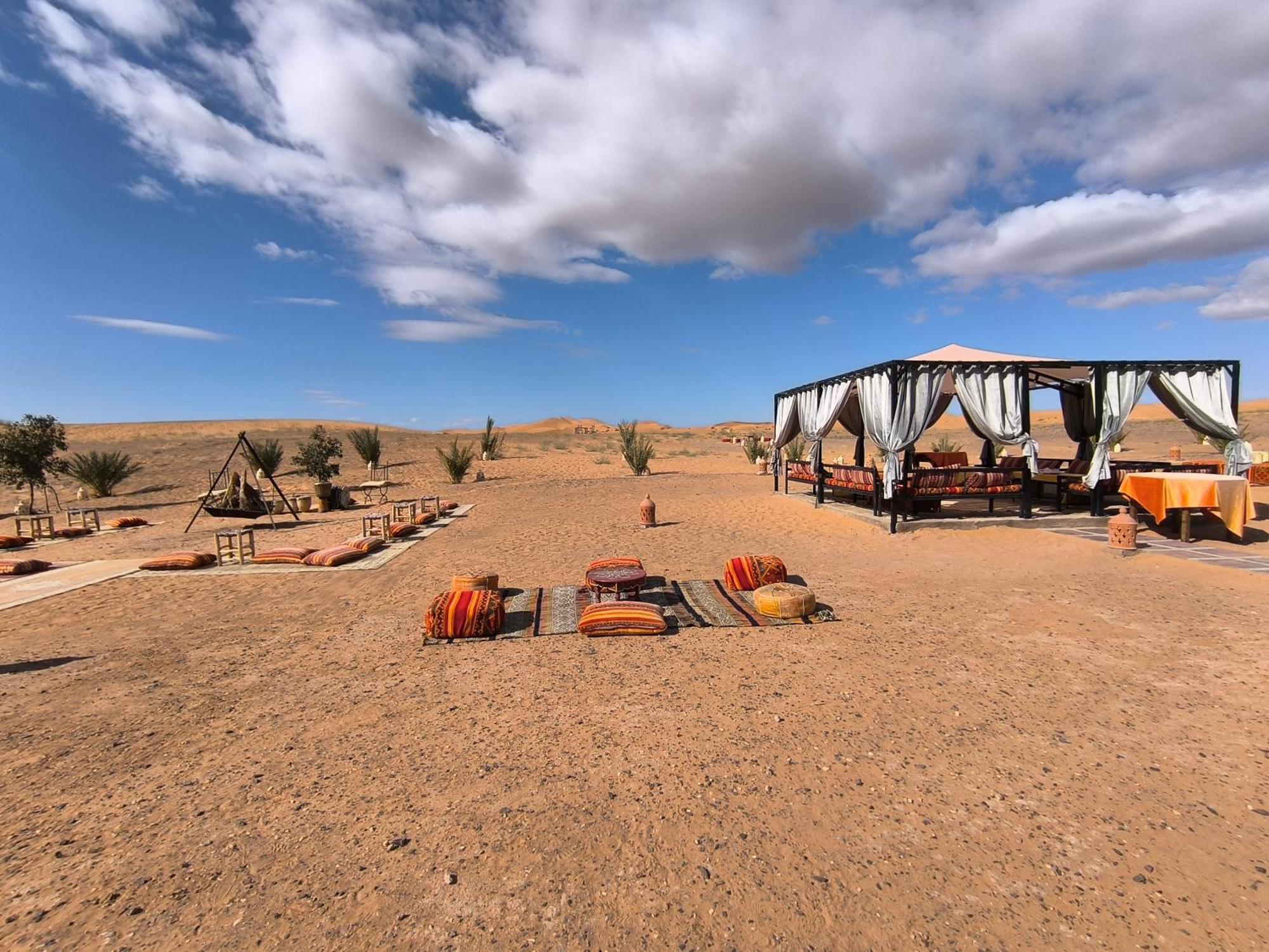 Luxury Bega Camp Otel Merzouga Dış mekan fotoğraf